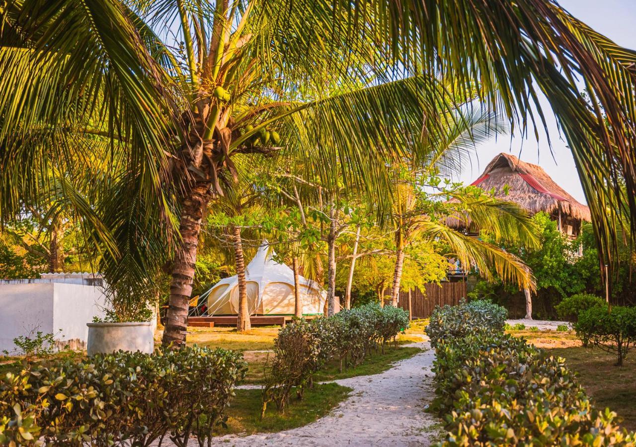 Marine Beach Club & Hotel By Tequendama Tierra Bomba Buitenkant foto