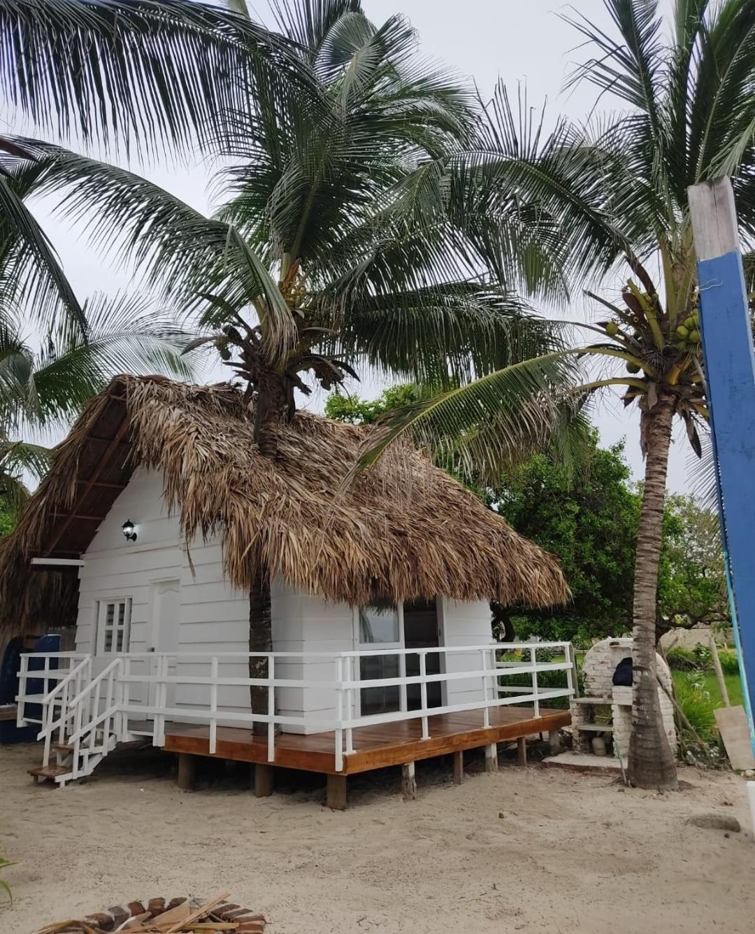 Marine Beach Club & Hotel By Tequendama Tierra Bomba Buitenkant foto