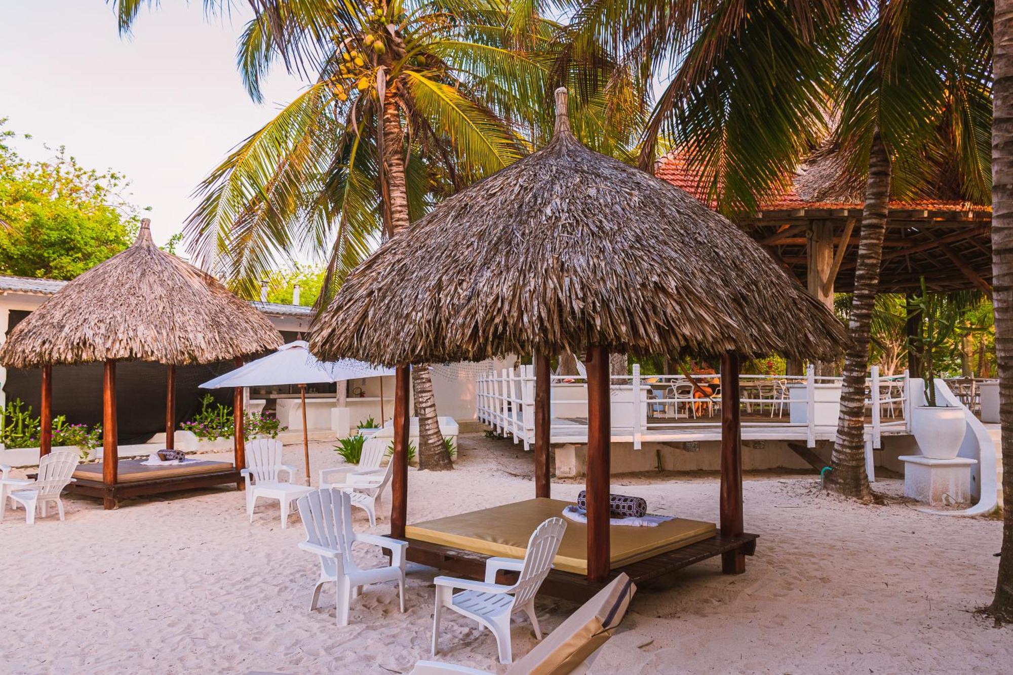 Marine Beach Club & Hotel By Tequendama Tierra Bomba Buitenkant foto
