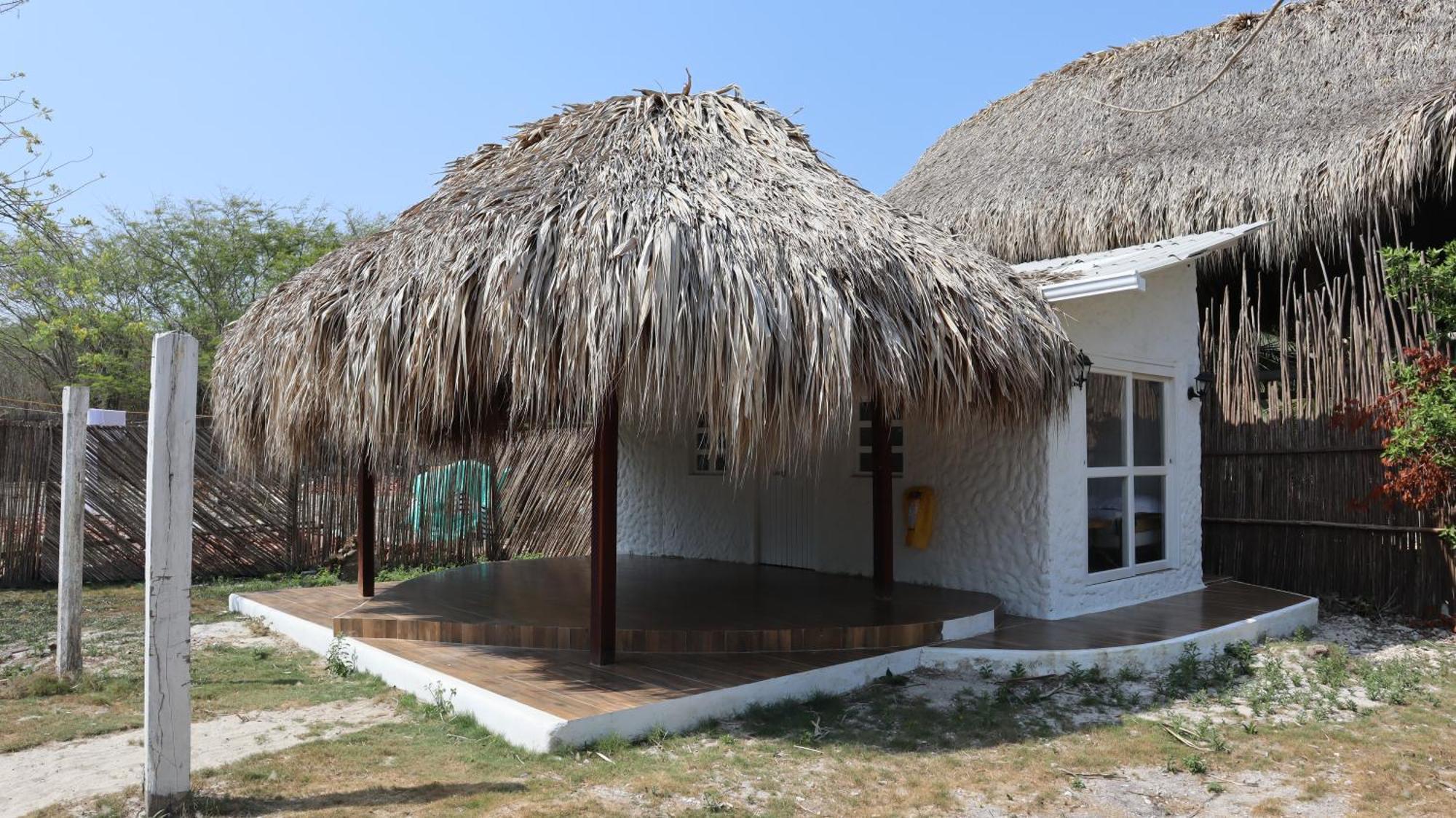 Marine Beach Club & Hotel By Tequendama Tierra Bomba Buitenkant foto